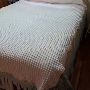 Vintage pink, polka dot, scalloped chenille twin bedspread